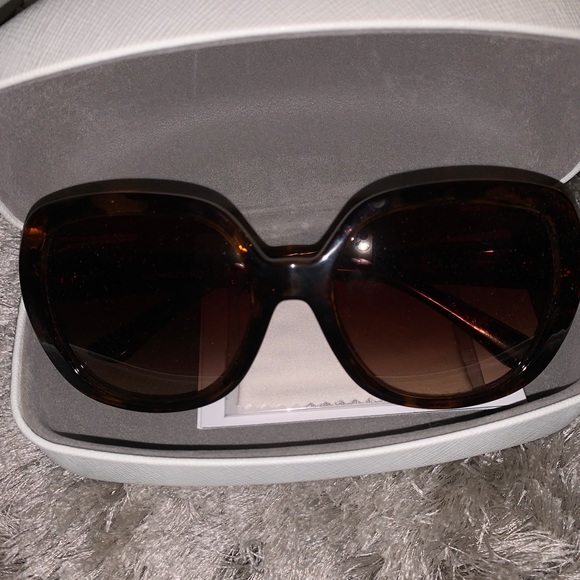 Brand new sunglasses Micheal Kors - Picture 1 of 4